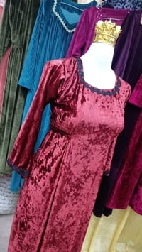 ملابس خواتين • مقاسات صغيره • جملة رخيصه