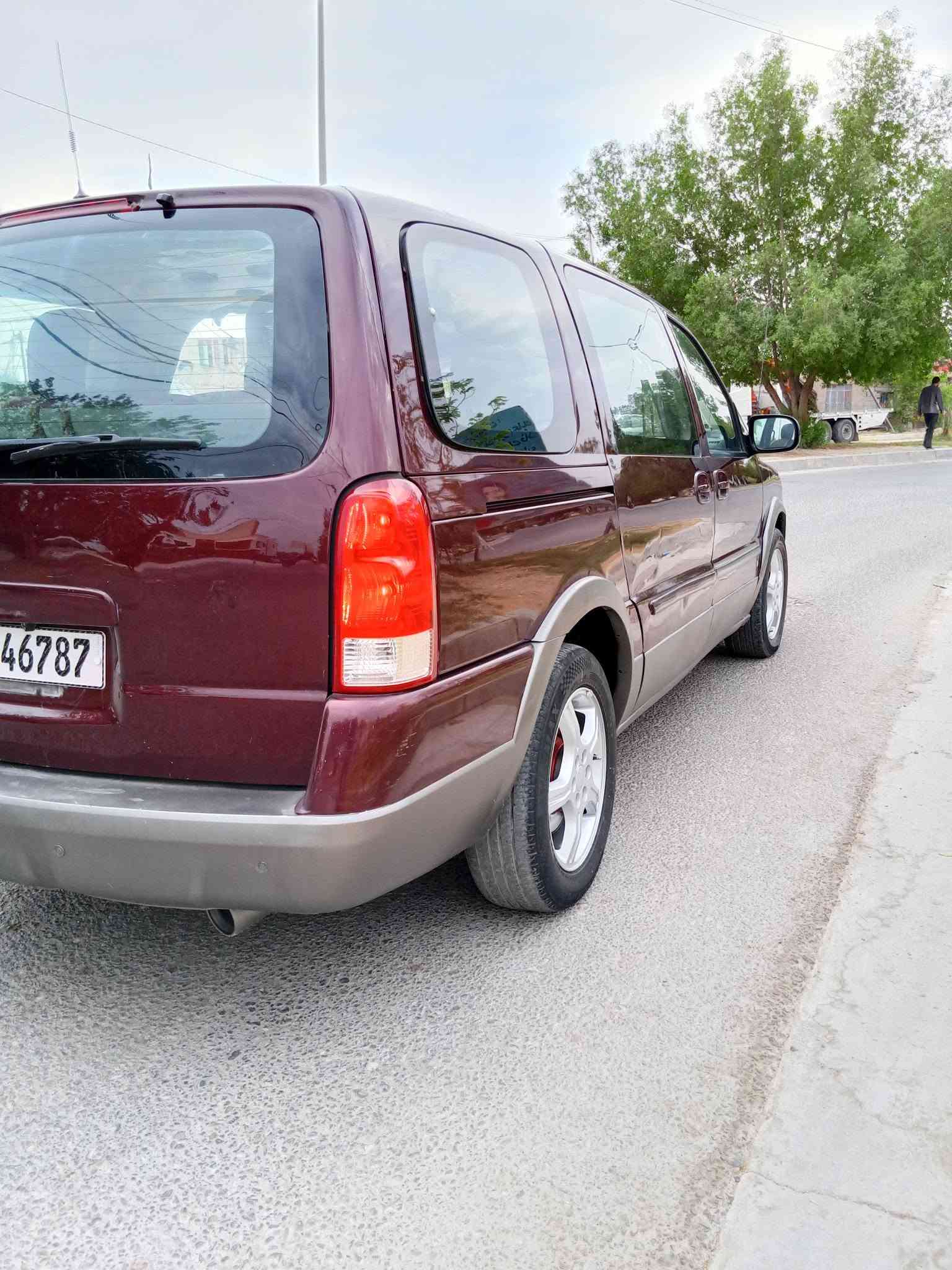 بونتياك بلاندر • ٢٠٠٨ • ٧ راكب