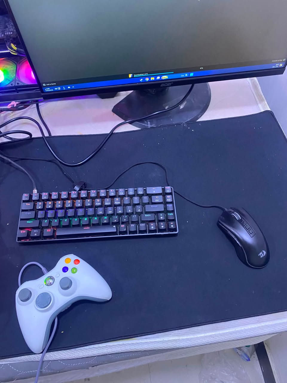 سلام عليكم pc كيمنك للبيع المواصفات كارت الشاشه RTX2060 المعالج R5 2600 six m.256 HHD1T الرامات 16dd4 وياها شاشه 165hz وكيبورد حجم 60 ولسماعه تريدها لو لا بكيفك سعرها 800 قفل رقمي *********** واتساب مكاني حريه
