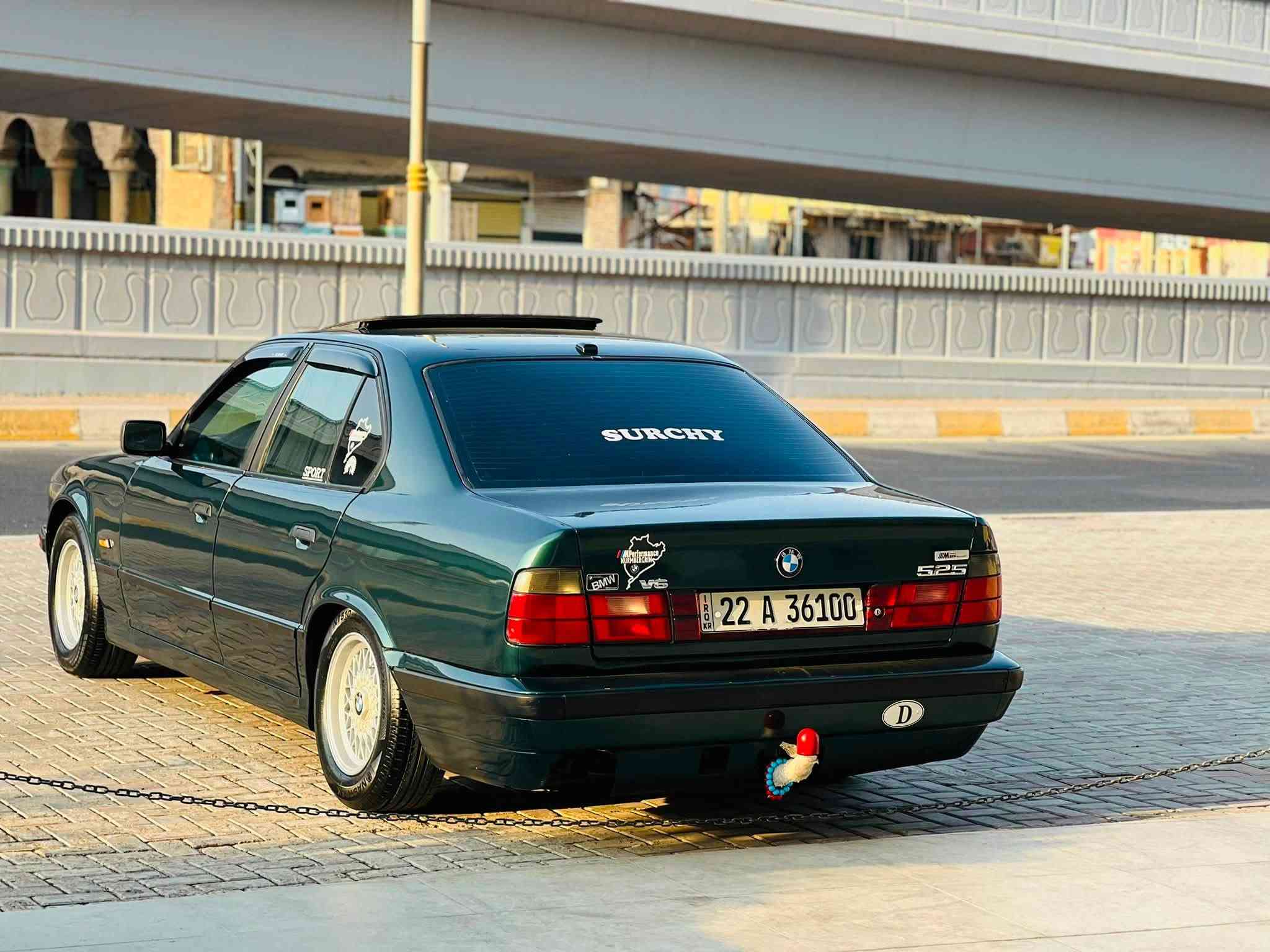 للبيع BMW 525i
حجم 525i اصل
 موديل 92
 محرك مسكر فانوس
 كير اوتماتيك
كير ومحرك شرط
رقم اربيل تحويل مباشر
 بجم عريض 
 تخم تاير جديد
 حداديه جديده 
فتحه سلايت
 تبريد شغال
سنترلك تقفيل
غرفه جديده 
بطاين 4 جديد
 كهربائيات مكفوله كلها شغاله
 كشنات جلد
 السياره مال جناي احلى من الصور
مكان السياره تكريت 
السعر 65 وبيه مجال
للستفسار ***********
