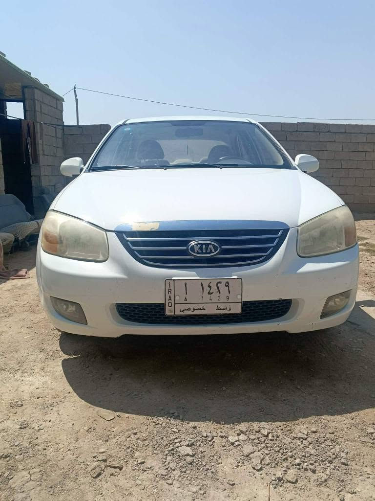 سيراتو 2009 كفاله عامة 
محرك + گير بلادي تبريد فول كهربائيات جاهزة تخم تاير جديد السيارة بعدها ع وضع الشركة مال جناي رقمها واسط سنويه 2028ماتصرف عليها الف دينار

السعر 95 وبي مجال مكلف بالنشر 
الاتصال ع رقم صاحب السيارة ***********
المكان واسط عزيزيه الصويرة, واسط
