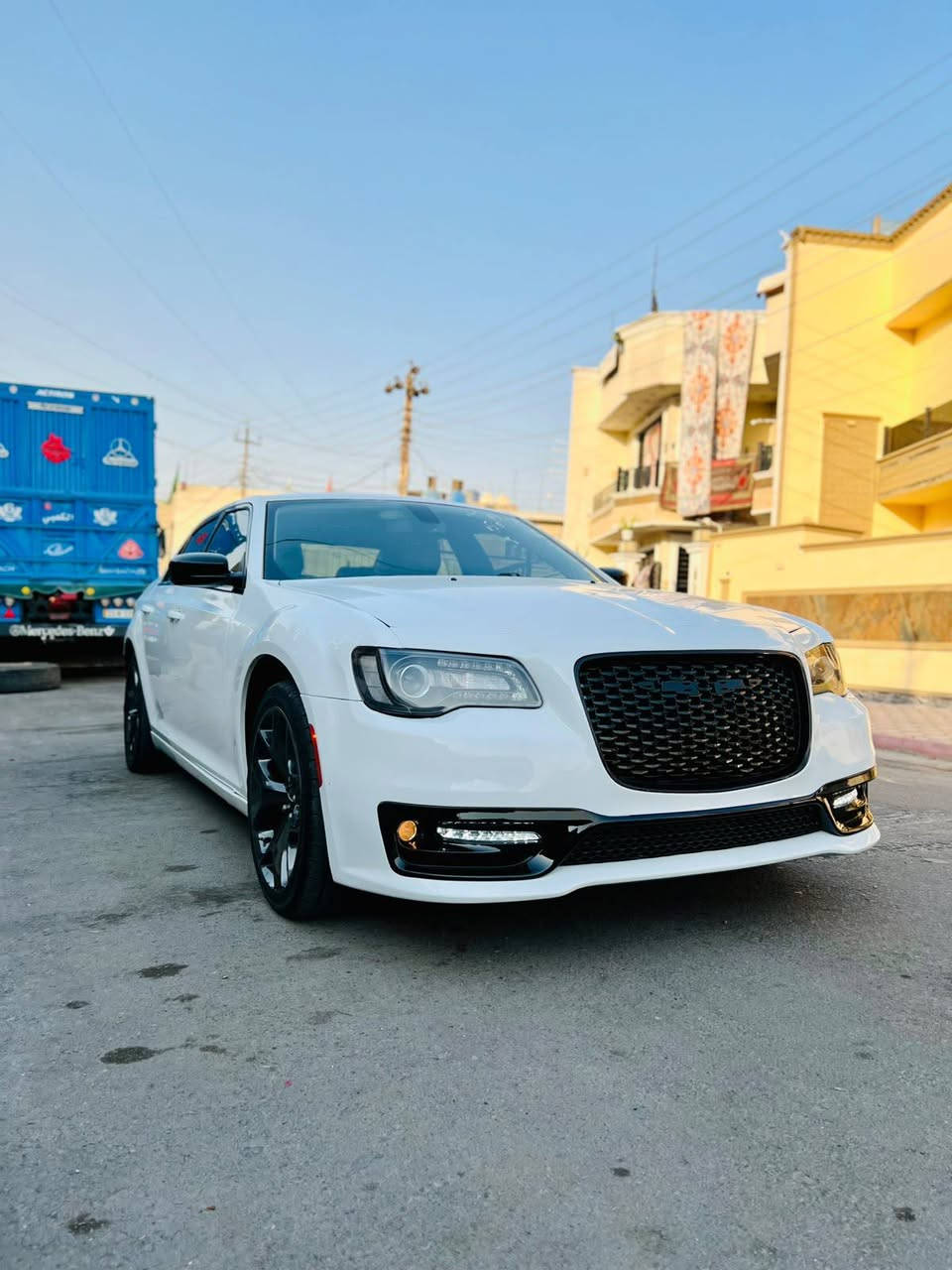 أوباما كلايسلر
دخول جديد كتاب ضباط رقم بغداد 
تحويل مباشر 
موديل 2020
ماشيه 47
دخول ذكي 
تحكمات ستيرن 
مثبت سرعة 
شاشه كار بلي 
فئه تورنك 
الحادث : فقط بارد بلبنيد ويرباك راجع سستم 
مكان بغداد 
سعر خاص 
***********
