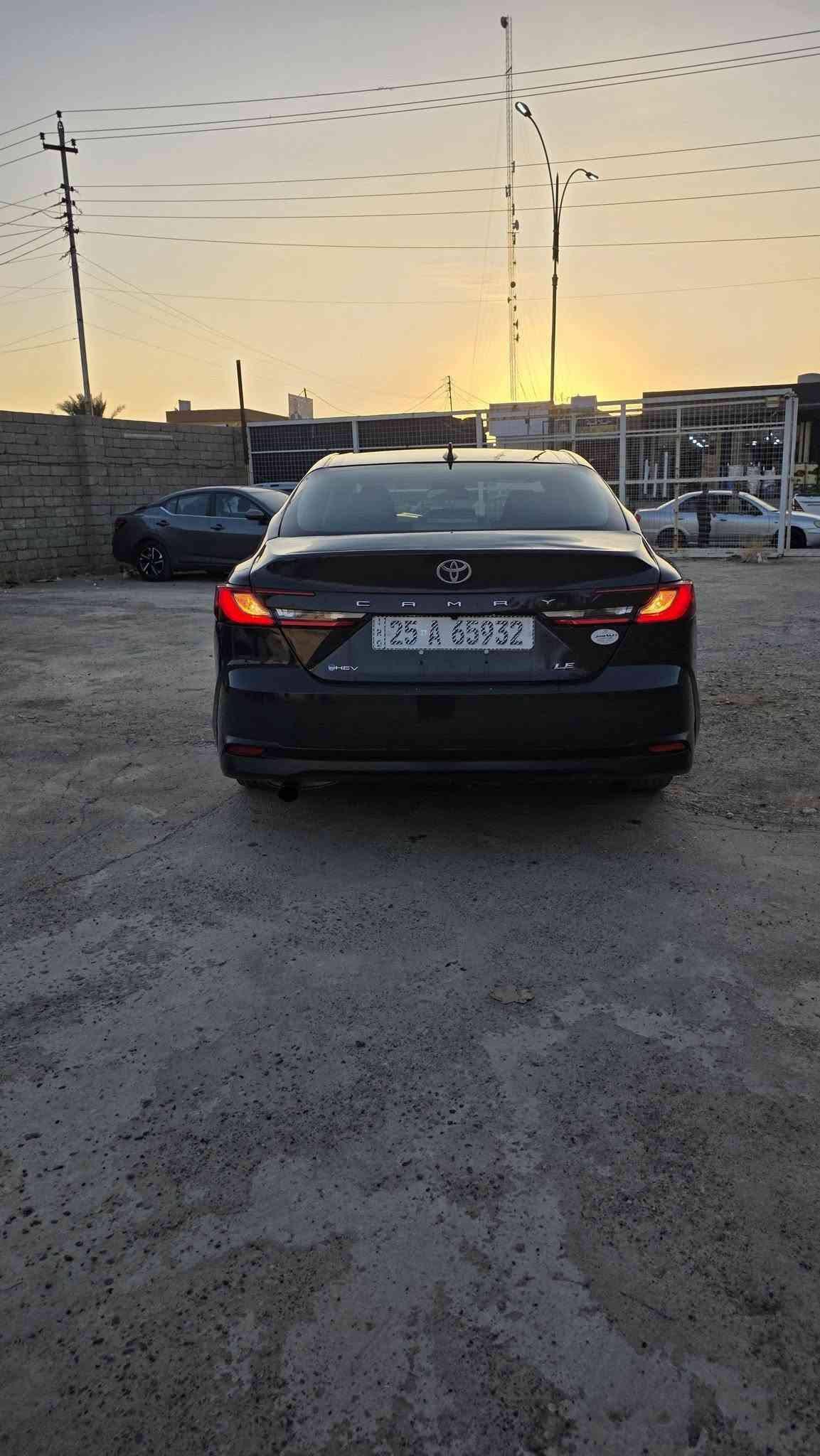 السلام عليكم ورحمة الله وبركاته 
✅️معرض الناصر 
TOYOTA CAMRY LE 2025✅️
✅️كامري موديل 2025  LE
🛑مواصفات 
بصمه تشغيل
 أشير بالمري نقط عمياء اتو هولد
الضرر خلفي 
صور الضرر ورقم الشاصي بالمنشور 
مرقم كركوك حرة تحويل مباشر 
ماشيه 98 الف ميل
جيك صور الضرر والشاصي
العنوان الزاب قريه اصبيح تحتاني
🛑***********
