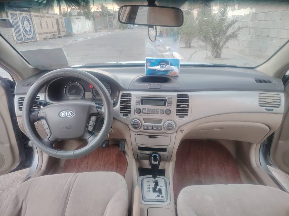 اوبتيما ٢٠٠٦ رصاصي
السيارة بأسمي والسيارة جاهزة تبريد ثلج وغرفتها نضيفة
سنويتها تنتهي ب٢٠٣٠
تواصل واتس اب
*********** البصرة, العراق
