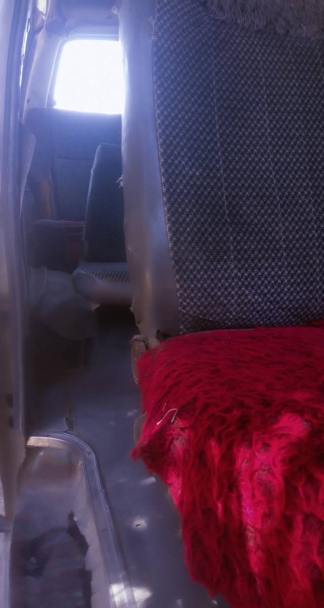 سياره كيا بستا للبيع موديل94   سياره جاهزه  كير اكسن بور سلف  باتري جديد. مكينه بيها بخار .اتريد مداور تريد وكاله عامه  27 وبيها مجال 

 مااسنجر موجود او اتصال على الرقم ***********

