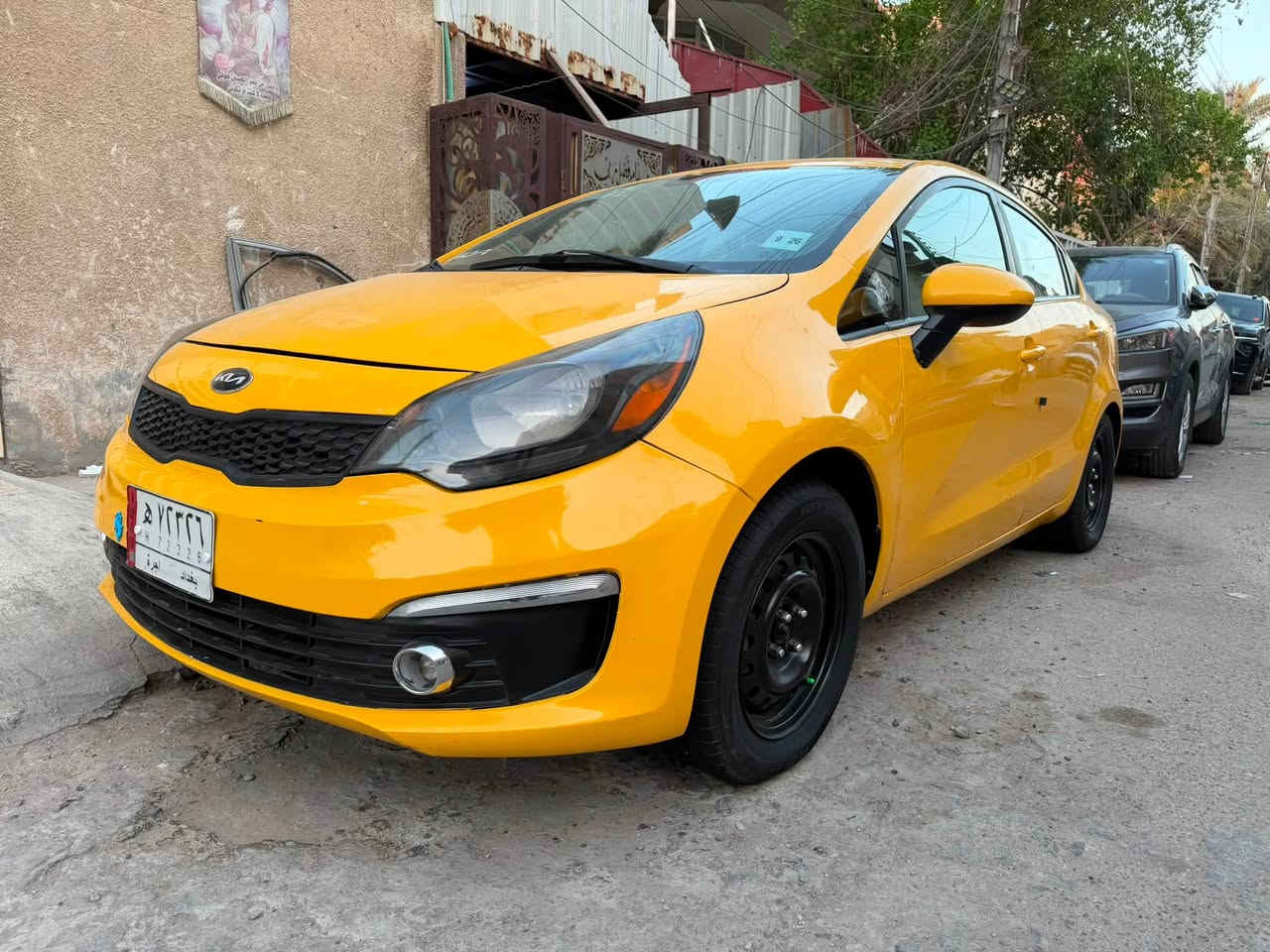 للبيع فقط بسعر مناسب 65 ورقه 
ريو وارد امريكي 2017 حادث جملغين وبنيد مبدلات امامي شويه بل لغد تصليح محرك 1600 GDI محرك جديد قبل اسبوع مبدله صبغ جديد تايرات جدد دوشمه تبريد سياره تعمير جديد صدر امامي خلفي جديد بدون نقص الف متصرف عليه كبل لشارع جاهزه من كلشي تحويل مباشر مصفر هيئه عنوان شعب شارع صحه نهايته للاتصال *********** سعر 65 ورقه كلشي كاتب لاتخابر وتسئلني شبيه مابيه اقره زين واتصل على سعر فقط رحمه والديك مابيه اعيد بل كلامه
