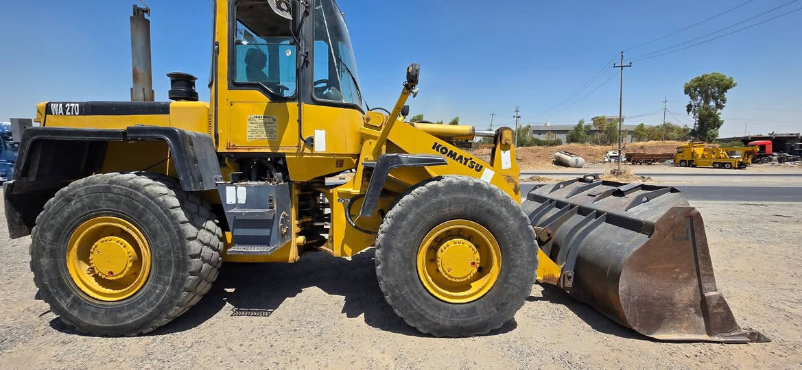 للبيع - بۆ فرۆشتن رەقم اربیل
———————
شوفل :  KOMATSU
حجم : WA270
مودیل : 2001
—————————
بۆ زانیاری زیاتر پەیوەندی بکەن بەم ژمارە تەلەفۆنە 

***********
***********
