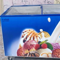مجمدة ايكور • بضمان شركة • مستعملة أقل من سنة
