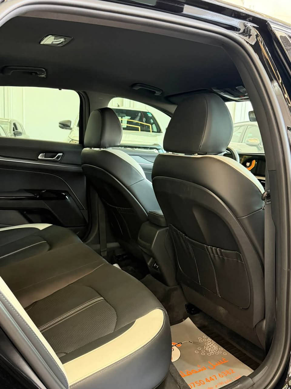 🚘 KIA K5 GT-Line 2025 بۆ فرۆشتن
▪️ مۆدێل: 2025
▪️ جۆر: GT-Line
▪️ ڕەنگ: ڕەش 🖤
▪️ ڕۆیشتن: تەنها 2,000 میل
▪️ ئۆتۆمبێلەکە زۆر پاک و بە دۆخێکی نایابە.

زانیاریی زیان و چاککردنەوە:
▪️ تەنها 2 دەرگا گۆڕدراون بە پارچەی بڵادی
▪️ دۆسە ڕەنگکراوە
▪️ نیوەی چاملغى پێشەوە بۆياغه
▪️ لە Airbag تەنها پەردە ى لاى سايةق (Curtain Airbag) بووە

💵 نرخ: 186 وەرەقة

📩 بۆ زانیاری زیاتر و بینینی ئۆتۆمبێلەکە، پەیوەندی بکەن.
***********

ــــــــــــــــــــــــــــــــــ

🚘 للبيع KIA K5 GT-Line 2025

▪️ الموديل: 2025
▪️ الفئة: GT-Line
▪️ اللون: أسود 🖤
▪️ المسافة المقطوعة: فقط 2,000 ميل
▪️ السيارة نظيفة جداً وبحالة مميزة.

تفاصيل الضرر والتصليح بكل وضوح:
▪️ فقط بابان مبدلان بلادي
▪️ الدوسة صبغ
▪️ نصف الجاملغ الأمامي صبغ
▪️ الإيرباغ المتأثر فقط الستارة جهة السائق (Curtain Airbag)

💵 السعر: 186 ورقة
للتواصل :
***********
