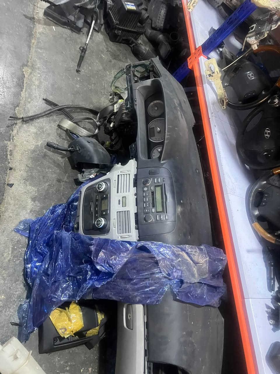 مجمع ياسر التجاري 

متوفر أدوات احتياطيه لسيارات الكوريه كيا هونداي 

بيع جملة مفرد 

موقع المجمع الأنبار رمادي 

متوفر توصيل لجميع محافظات العراق 🇮🇶 

تواصل واتساب 

***********
