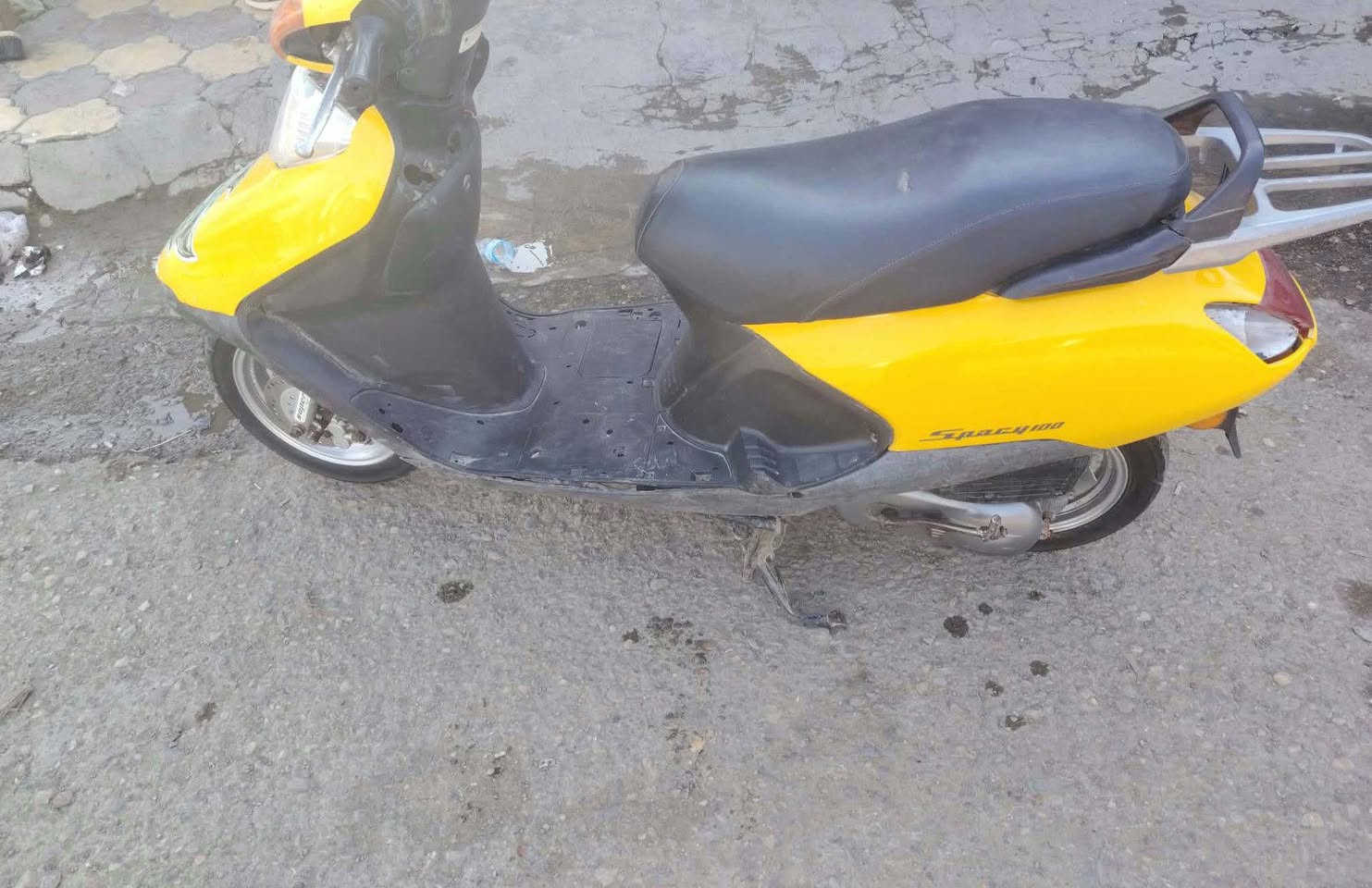 سبيسي • ماليزى • سلف وهندل