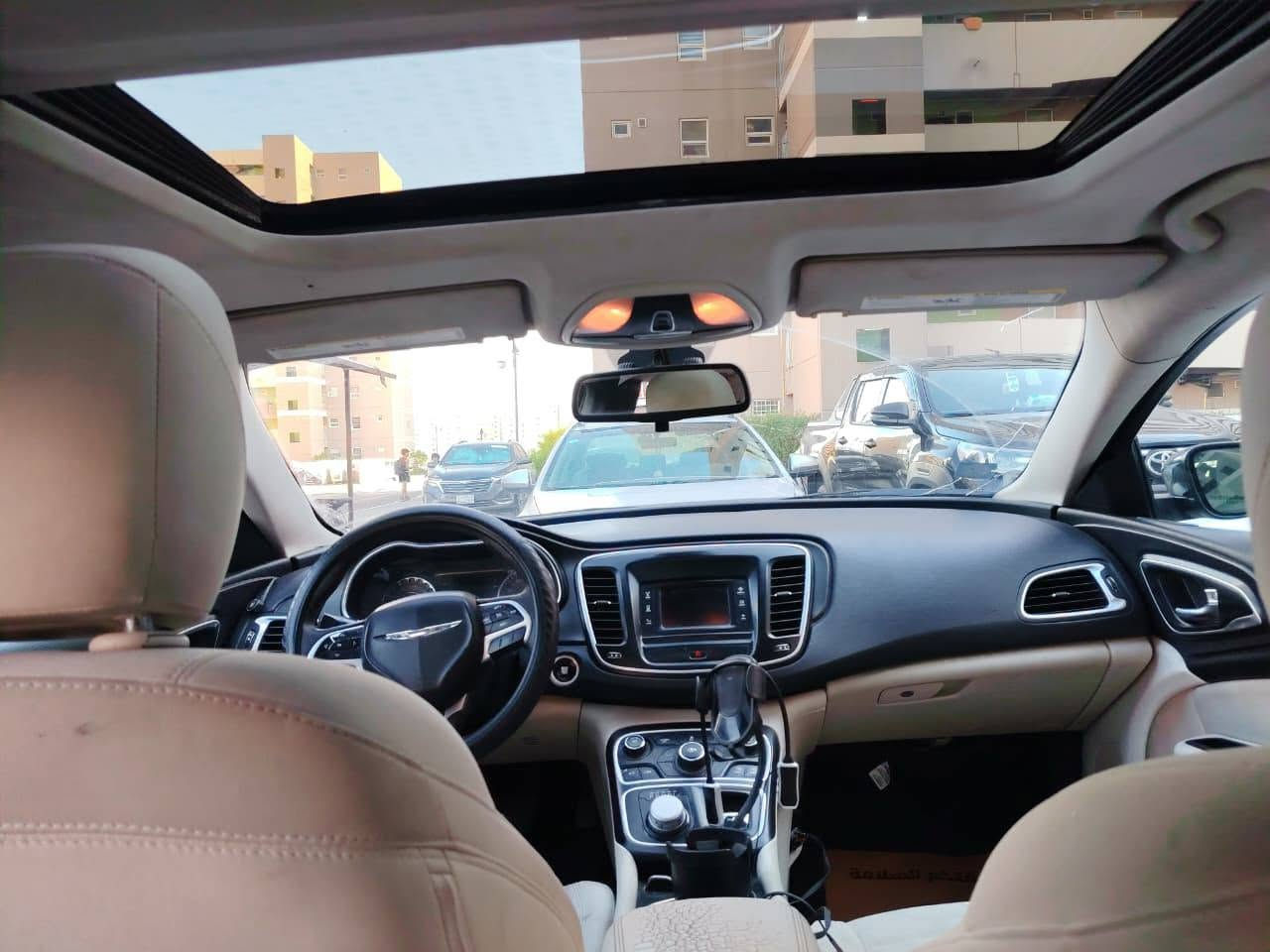 C200
2015 رقم بغداد بإسمي المواصفات
مكينة 4 سلندر
منظومة غاز
فتحه سقف
بصمه تشغيل
تحكمات ستيرين 
كير ماوس 
كشنات كهرباء
شاشة
كامرة
السيارة جاهزة تخم تاير 
حادث جاملغ فقط بدون ايرباك

رقم الشاصي 1C3CCCAB0FN732408
السعر 90 $ وبيه مجال 
التواصل اتصال او واتساب
***********
