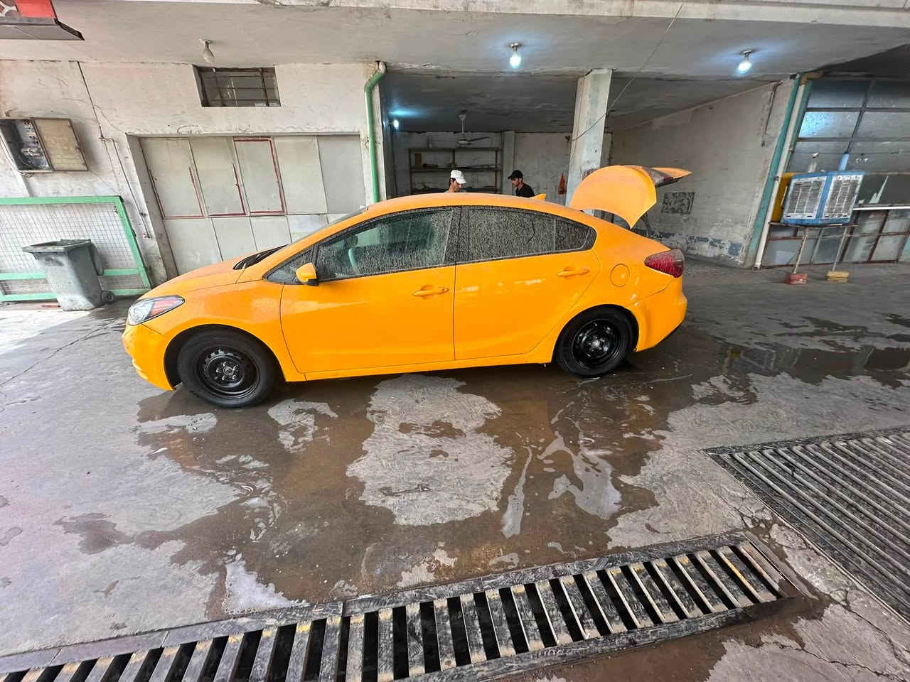 السلام عليكم فورتي 2016
مكينه وكير جدد
منضومه تبريده كله جديده على ايدي 
دوشمه جديده
مكان السياره بغداد  قرب علوه الرشيد 
للاستفسار 
***********
