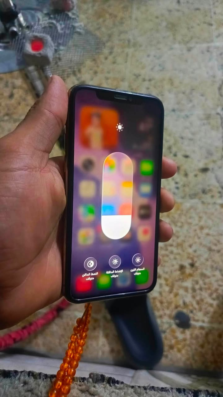 آيفون ١١ برو • بطارية ٧٣ • فيس ايدي