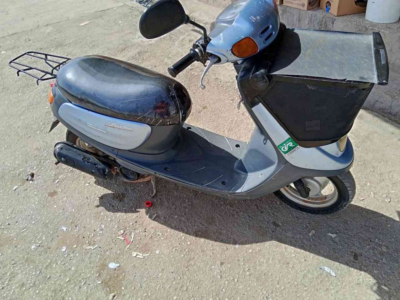 مطور للبيع نظيف فول كدام العين  سلف كهربائيات شغال  السعر 350
***********
