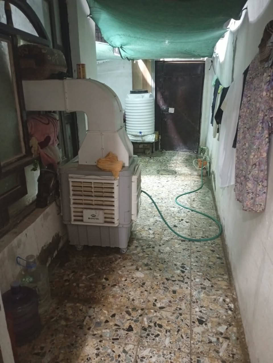 *********** بيع 20 وبيه مجال
رهن 10 استقبال وغرفه وصاله ومطبخ هوة حمام هوة تواليت وتواليت بره ومنور مساحته 100مكانه دور الحوزه مقابيل رقم 8 قرب مول تبوك
