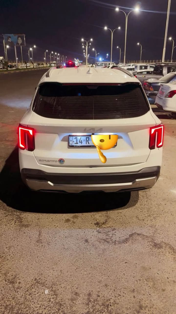 سلام عليكم للبيع سورنتو مديل 25
سياره فول مواصفات 5 كامرات 
كفاله عامه 
ماشيه 17 الف 
رقم بصره 
السعر 305 وبيه مجال 
رقم الهاتف ***********
المكان بصره مقابل سجن حمدان
