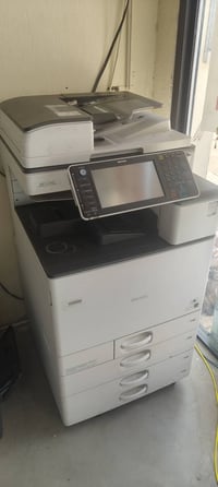 ريكو MP C2503 • ألوان A3 • ٢٥ صفحة/دقيقة