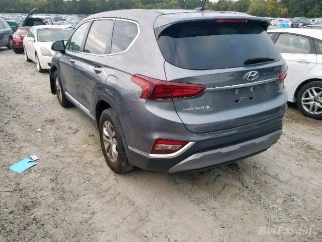 سنتافية للبيع موديل 2019 وراد امريكي مواصفات 2400 محرك سايد بريك دگمه رادار فور ويل مانع انزلاق مانع اطفاء ماشيه 61 والضربه الي موجده بالصور 
التواصل *********** ذي قار ناصريه مركز

نص مكتوب في الصور:
- Check surroundings for your safety.