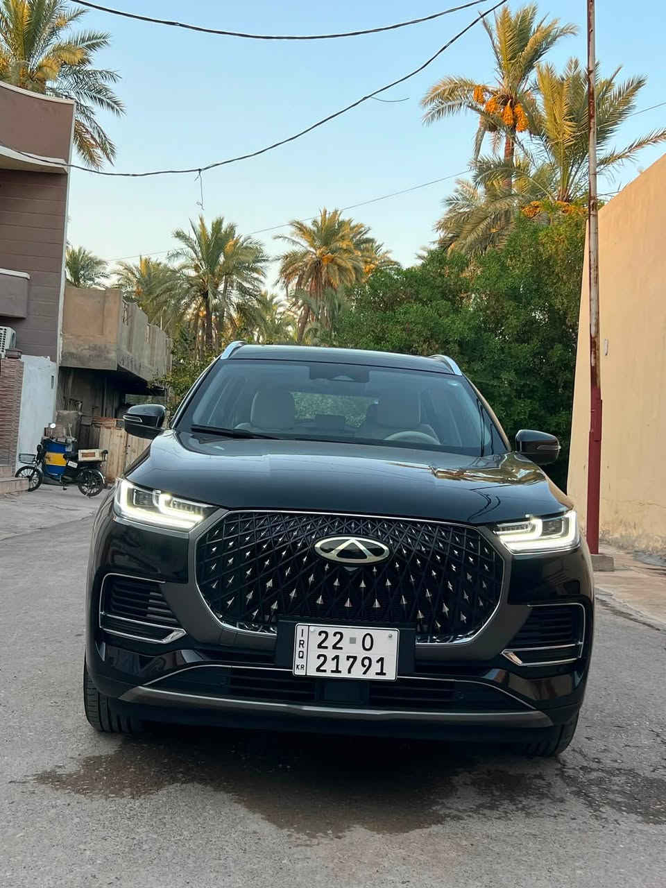 شيري تيكو ٨ بلكن هايبرد فول مواصفات للبيع 
Cherry Tiggo 8 pro PHEV exceed plus 2024 

*محركين كهرباء ومحرك بانزين ١٥٠٠ توربو 
💎ماشية٩ الاف بس  قابل للزيادة 
*عزم الدوران ٥١٠ نيوتن .و٣٢٦ قدرة حصانية 💯
*كير نوع zf الماني DHT wet يتحمل الأجواء العراقية
*بطارية ليثيوم عملاقة ضمان ٨ سنوات 
*السيارة ضمان كل العراق 🇮🇶 ٥ سنوات
*لون اسود وغرفة داخل لون اوف وايت مع أزرق  ورصاصي مختم بماركة شيري Cherry 
*بانوراما حساسات رادارات نقطة عمياء ذكاء صناعي 👀
*كشن طيارة ومساج وتدفئة وتبريد.كامرات 3d تعطيك رؤية ٣٦٠ درجة 
*حساسات وقوف ,بريك اوتو هولد 
نظام صوتي من أرقى شركة Sony مع صب ووفر, 
سايد بريك بصمة ,جام معزز (دبل جام ) لعزل الصوت ,نظام تجنب الحوادث الذكي (مثل تسلا )
*دخول ذكي بدون مفتاح ,إنارة ترحيبية مع موسيقى 
🎳إنارة أمامية وخلفية ديناميكية led ,نظام تقنية الهواء مع ٣ *عطور وفلترة هواء الايوني ,إنارة محيطية متنوعة الالوان 🎡 
🚗ثلاث أنماط قيادة 
🚗ناطق ذكي وايعازات صوتية 
🚗تسارع جميل جدا يصل الى ٦ ثواني ⚡️☄️
🚗تبريد مركزي بمناخ منفصل للركاب والتبريد ولاغلطة ❄️
🚗بوصلة واتجاه القبلة للصلاة 🕋
.
سیارە ب اسمي مکان ديالى
سعر ۲۱٥$
للاتصال 
***********

