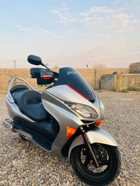فورزا • ٢٠٠٩ • للبيع