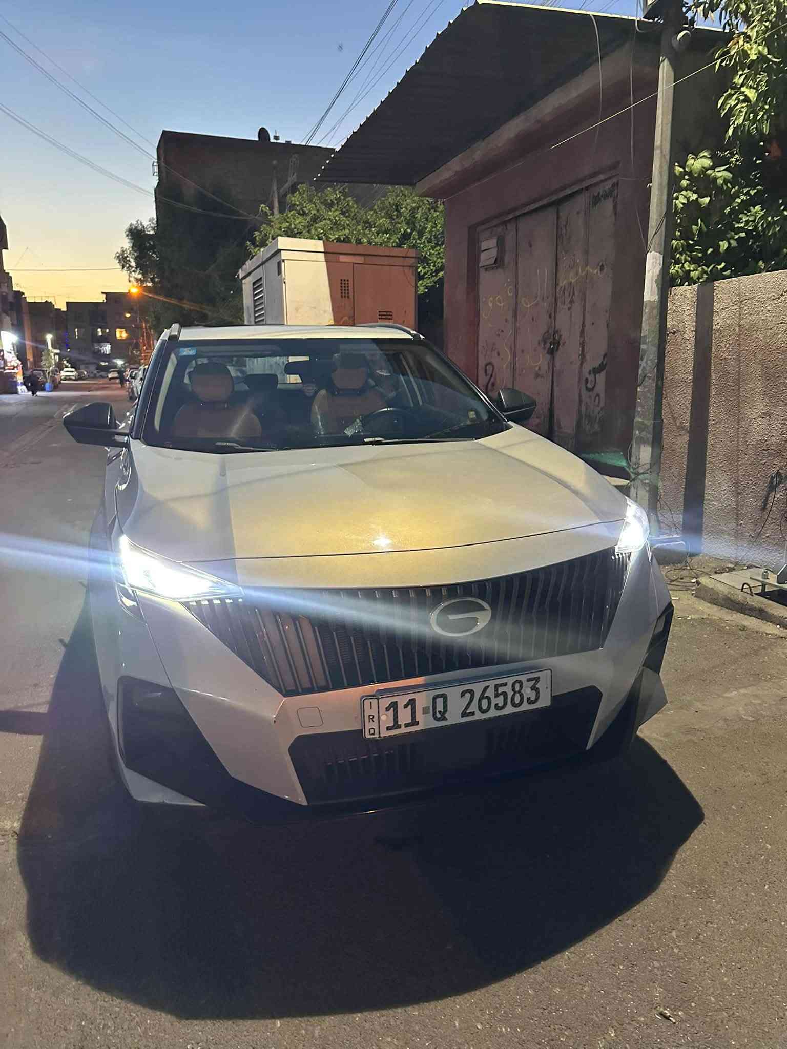 للبيع GAC GS3 Emzoom موديل 2024 — فول مواصفات كير ومحرك تيوتا 🔥

✅ محرك 1500 تيربو بقوة 177 حصان  
✅ كير أوتوماتيك 7 سرعات (دبل كلتش)  
✅ فتحة بانوراما كاملة  
✅ سكان سبورت حرف D  
✅ تحكمات ستيرن  
✅ بصمة تشغيل + دخول ذكي (2 بصمة)  
✅ جام أوتوماتيك عند فتح وغلق السيارة  
✅ تحكمات مركزية بالجام والتبريد من الشاشة  
✅ كشنات جلد مع تبريد قطعتين  
✅ منافذ USB  
✅ شاشة أطفال خلفية  
✅ بريك بصمة (EPB + Auto Hold)  
✅ لايت LED كامل  
✅ إنارة داخلية محيطية  
✅ شاشة معلومات وترفيه  
✅ تبديل الدهن والصيانة كلها من خلال الوكالة الخاصة بشركة GAC  
✅ السيارة بدون حادث  
✅ محرك وكير بحالة ممتازة — بدون أي نقص  
✅ السيارة مكفولة ماعدا شبر بارد بالجنطة الخلفية  

📍 المكان: بغداد — الأعظمية  
📏 الممشى: 56000 كم  
 السعرررر 130 وبيها مجال تعال شوفها وتشلع عيوني
📞 رقم الهاتف: ***********
