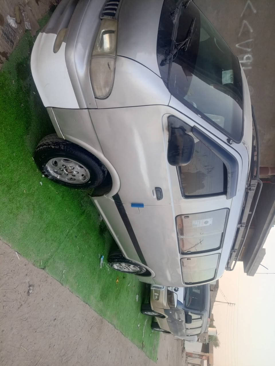 كيه بريجو للبيع كير محرك واكسن جداد رقم بصره بيه كتاب تنزيل مديل سياره مديل 2004 ومنزلين مديلهه 1999 سياره دواخل جداد حداديه وتخم تاير جديد المكان بصره ابو الخصيب السعر 45 وبيه مجال رقم الهاتف ***********
