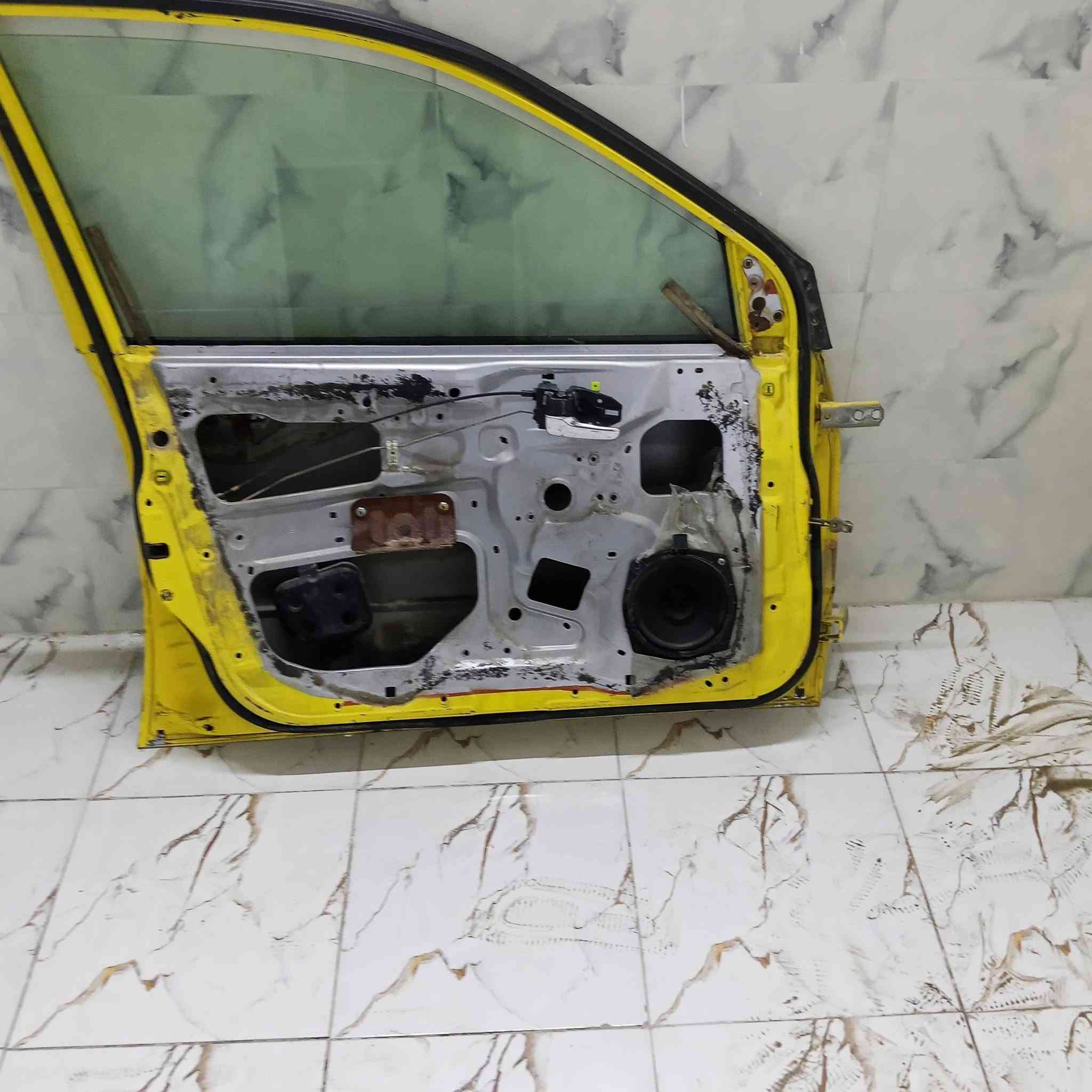 سلام عليكم
لبيع اغراض لانسر بيبان تقريبن كامله ابيع وحده وابيع كلهن 
قليج ومصطره مال جام 
مكاني كربلاء 
السعر بيبان 250 اذة فارغات واذا هنه وغراضهن 300
***********
