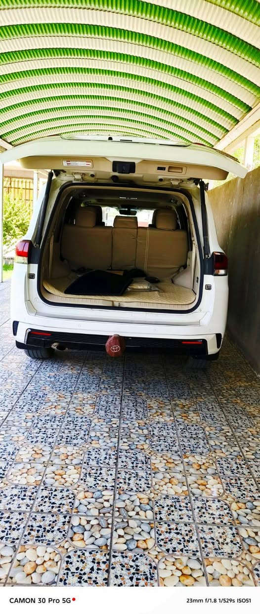 من رخصه الادمن للبيع فقط
الاندكروز 2024 GxR LMtd بريميه اصل 
3شاشات تطبيق 
ماشيه 34قابله للزياده 
بيه 3قطع كلير بابين وبنيد بدون حادث 
السعر 560 وبيه مجال للشراي 
مكان السياره بابل 
الاستفسار ***********
