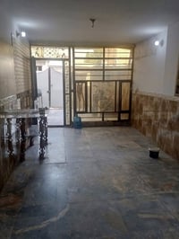 بيت للبيع مساحه 90متر منطقه الف خلف كليه النون والقلم مدخلين استقبال و...