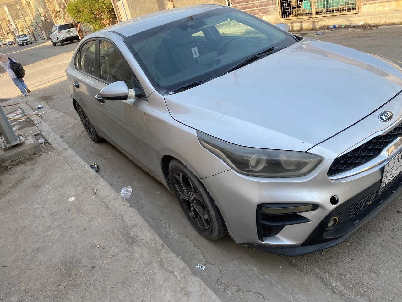 سلام عليكم كيا فورتي 2019 بغداد تحويل مباشرمحرك 2000 دوش ما مفتوح بلادي كير اي تي 6 نمر  تبريد ثلج   ماشيه 100للف مايل اذا بل كيلو 60 كيرها يحتاج كنترول بي طبه خفيفه بل D ولN  طبيعي بل مشي بل تنميرات وين اريد تروح بيها روح تمشي فقط كنترول بدل بيها صدر نص عمر تايرات نص عمر  غير عذن مابيها ولا كلوب مشتغل بل دشبول عده مال لايت كلوب محروك فقط ممسوي كل حساسات شغاله وعلى البلاء رادرات توقف ثاني تحكمات كلشي شغال. سياره صبغتها حزام جان بيها جارد   حادثها امريكا موجود بل منشور بيها جاملغ خلفي وشويه من الجنطه وجاملغ امامي بي لغد خفيف بس بدايته مواصل لقاعده ولا شي شاصي مابي شي. السعر 98 عليها غرامات 600 للف نزلهن من لاحساب ونزلك ورقتين مال كنترول مال كير مال هوه ودهنه وشغله وغداك وجايك مكاني بغداد الزعفرانيه *********** ماعدي سونار هيه سياره كله صبغ حزام عدا قماره بلاديه وحادث كدامك وتفاصيل كلها ذكرتها لك

نص مكتوب في الصور:
- 09/30/2019 - IAA 000-26142301 - 09/30/2019 - IAA 000-26142301
- 09/30/2019 - IAA - 000-26142301 - 09/30/2019 - IAA (336) 739-9197 000-26142301 - 09/30/2019 - IAA
- 000-26142301 - 09/30/2019 - IAA