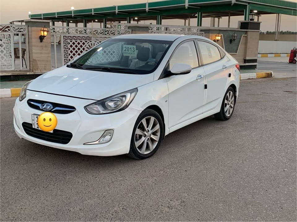 للبيع 
اكسنت خليجي موديل ٢٠٠١٣
محرك ١٦٠٠دوش مرغوب 
السياره فول مواصفات عده فتحه
بسمي تحويل مباشر 
رقم هزه جديد 
شوف سونار وخابر سياره كفاله من صبغ وضربه بيها مكانين بارد بسيط كلش 
مكان بغداد 
***********
السعر ٨٩ومجال بسيط'
