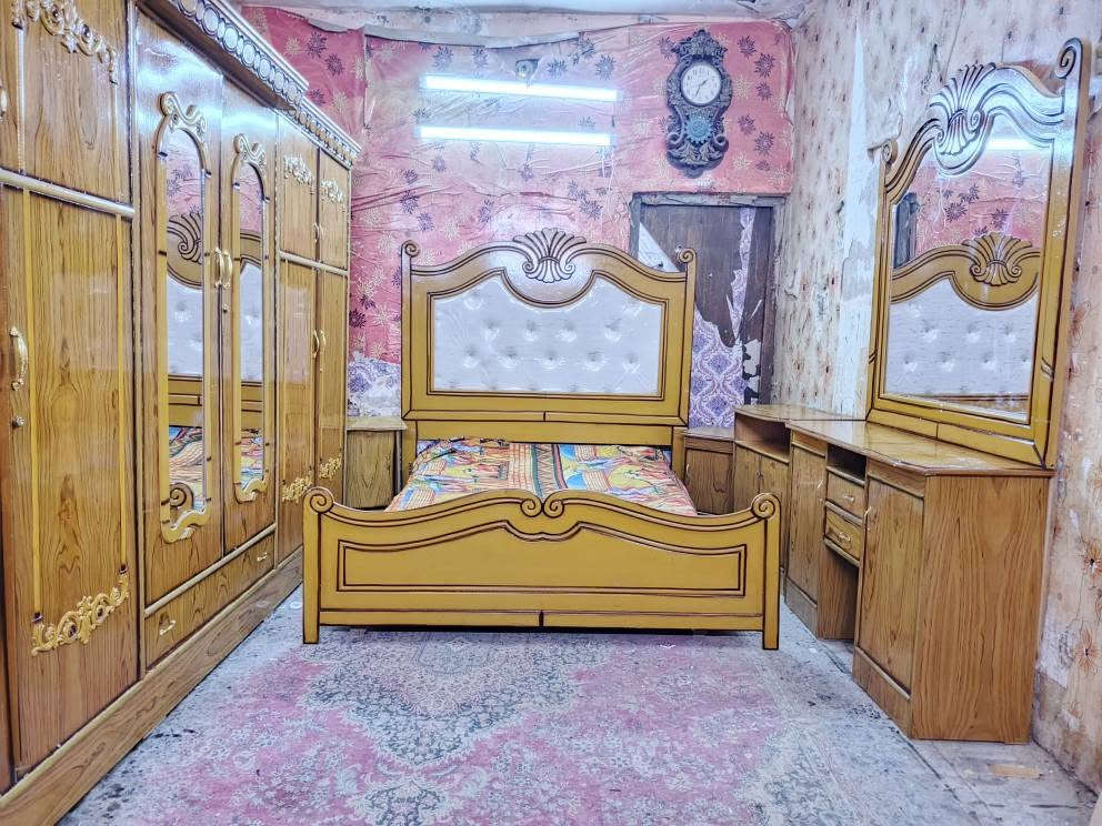 ‎غرفه اخشاب ست ابواب ملحق للبيع ***********السعر 550صاج خشب عراقي موديل حديث زان العنوان بغداد وكو تو‎ بغداد, العراق

