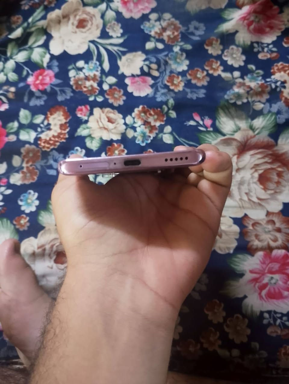 السلام عليكم  جهاز هونر x9c جهاز نضيف نضافه100٪ ذاكرته256 والعشوئيه 12 سعره 280قفل محتاج 
واتساب ***********
