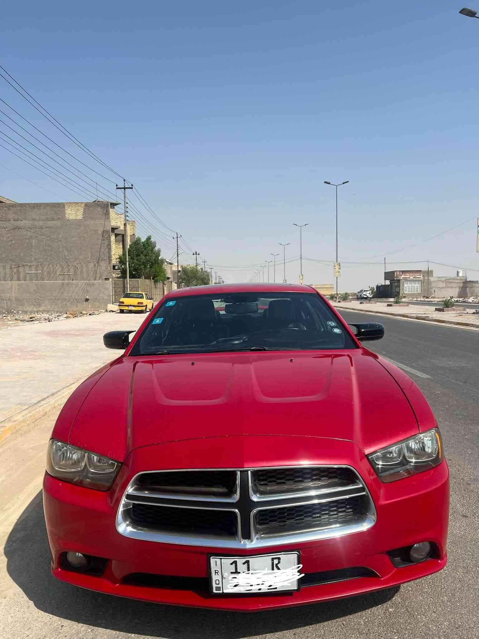 🚘 جارجر 2013 للبيع
🔹 مكينة 6 سلندر 3.6
🔹 السيارة كلين بدون حادث
🔹 مكينة وحدادية جديدة ومصروف عليها
🔹 تايرات جديدة
🔹 سقف سلايد روف / فتحة
🔹 شاشة كبيرة
🔹 السيارة متعوب عليها ومصروف عليها بشكل ممتاز
🔹 كفالة عامة من الضربة
🔹 السعر: 155 ورقة
💰 بيها مجال بسيط كلش للشراي فقط.

السيارة مال طالب، لا شغل ولا عمل، ومصروف عليها وما تحتاج شي.

📞 للاستفسار ***********

⚠️ الشراي يتفضل، واللي مو شراي لا يتعبني.واذا اكو احدث ضربه خفيفه اراوس 
المكان بغداد
