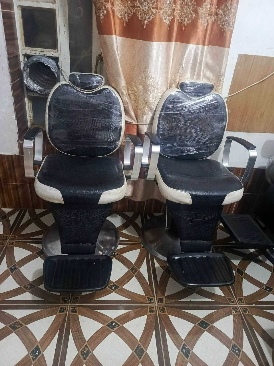كرسي 💺 حلاقة عدد 7 او 9  كلش انضاف شغال  اخو الجديد
شبح 👻 اكبر حجي بل شبح 👻
الانبار القائم الكرابله 
السعر 
ع خاص 
او وتساب 
او ع رقم 📱
رجانه 
***********
