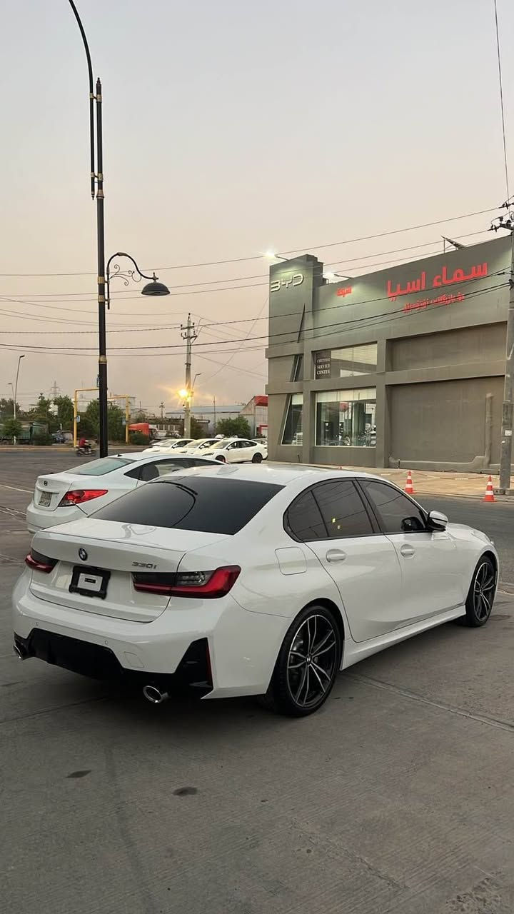Bmw 330i 
2024
M پاكيج
ناوسور بيلادى 
٣بارچه ى بيشي بوياغه 
نرخ٢٩٠ورقه
***********

3MW69FF03R8E76785 أربيل, العراق
