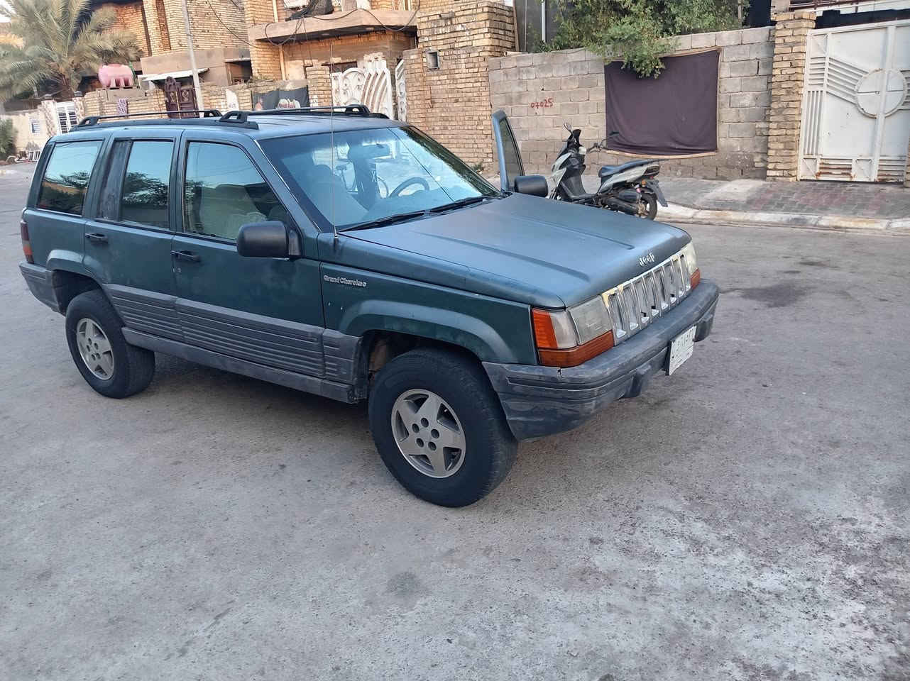 السلام عليكم جيب موديل 94 رقم بغداد مشروع وطني تحويل ثاني يوم سياره محوره كير ومكينه ففتي ومحرك وكير وحداديه جاهزه السياره من الضربه كهربائيات مكفوله من الضربه والعيب الشرعي سياره بلاديه السعر 34 المكان واسط قضاء الحي الرقم ***********
