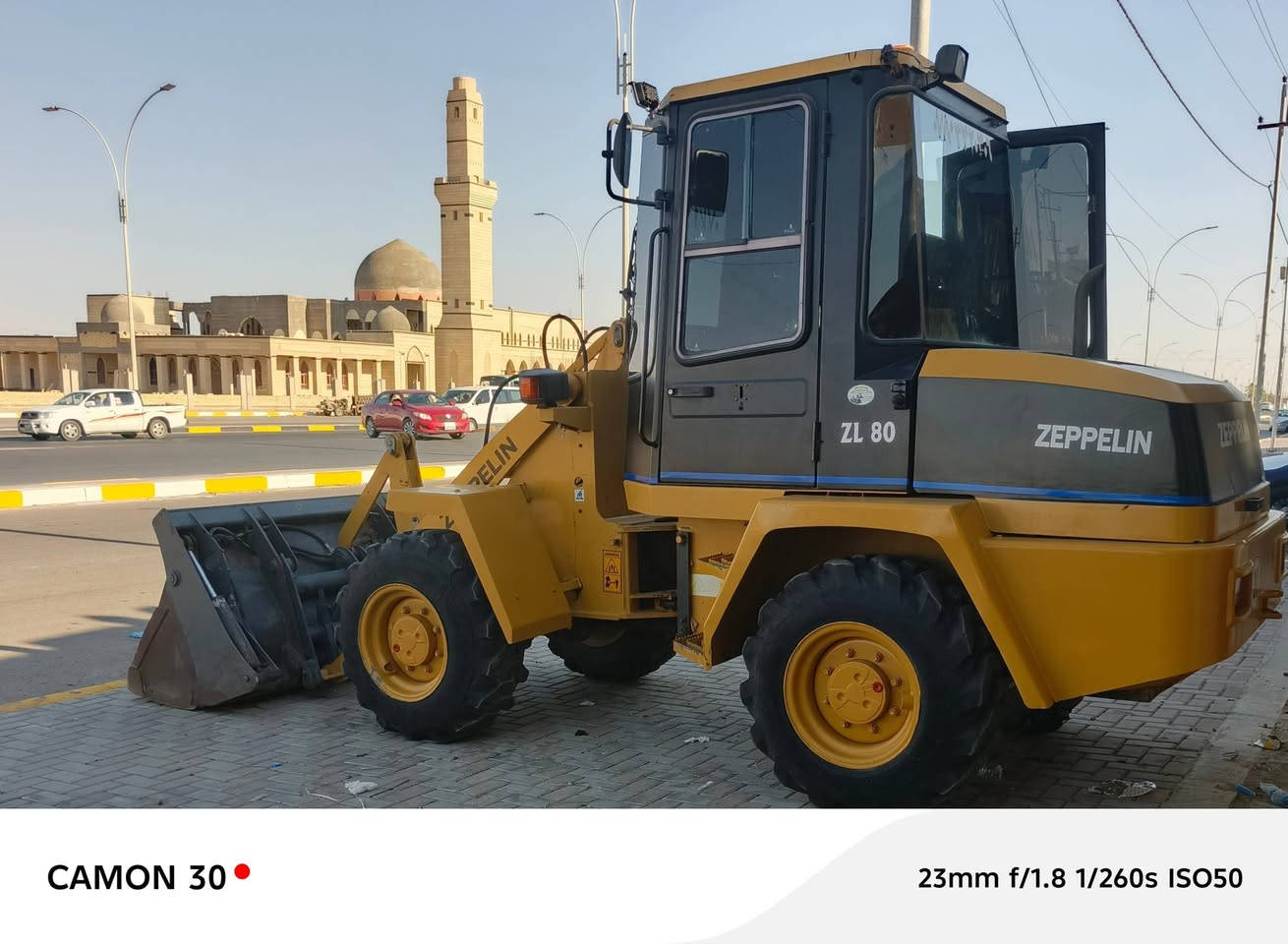 السلام عليكم
للبيع شفل زبلن موديل 2000
مكاني صلاح الدين بيجي 
***********
***********

نص مكتوب في الصور:
- 10:04 LTE 96 < وائل's post جروب شفلات بوبكات اربيل وائل هادي 9h للبيع شفل زبلن موديل 2000 مكاني صلاح الدين بيجي *********** *********** 8 2 CAMON 30 23mm f/1.8 1/376s ISO52
- CAMON 30  23mm f/1.8 1/260s ISO50
- CAMON 30 • 23mm f/1.8 1/171s ISO50
- CAMON 30 23mm f/1.8 1/1076s ISO54
- CAMON 30 23mm f/1.8 1/1218s ISO52