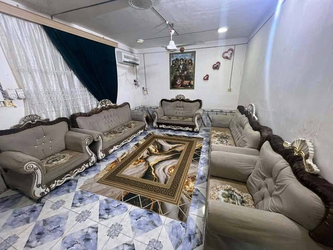 تخم قنفات نظيف جدًا وما بيه أي ضرر
5 قطع 10 مقاعد
السعر: 250 وبيه مجال بسيط
العنوان: الناصرية – مدينة الصدر
