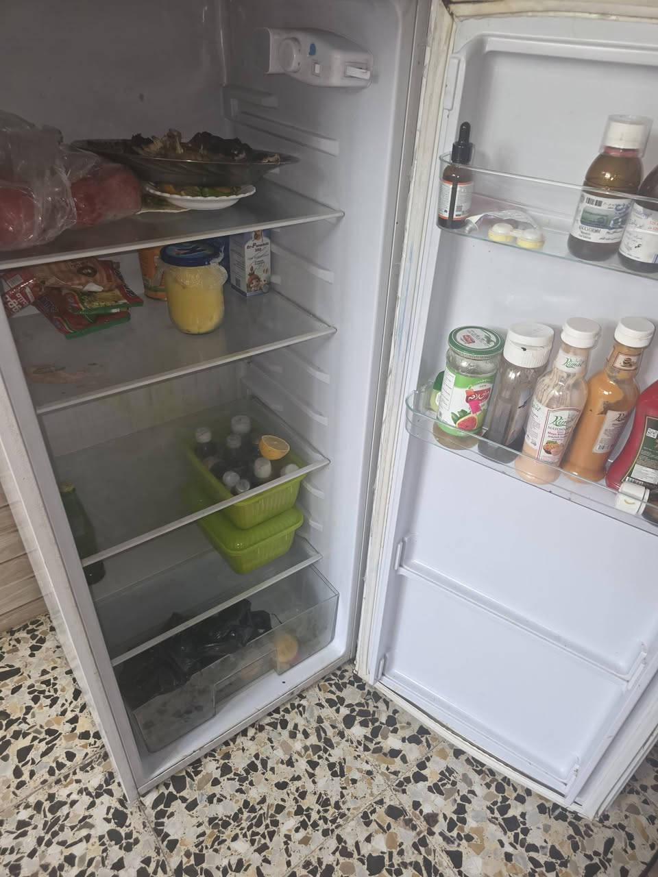 ثلاجة • مجمدة • تنور