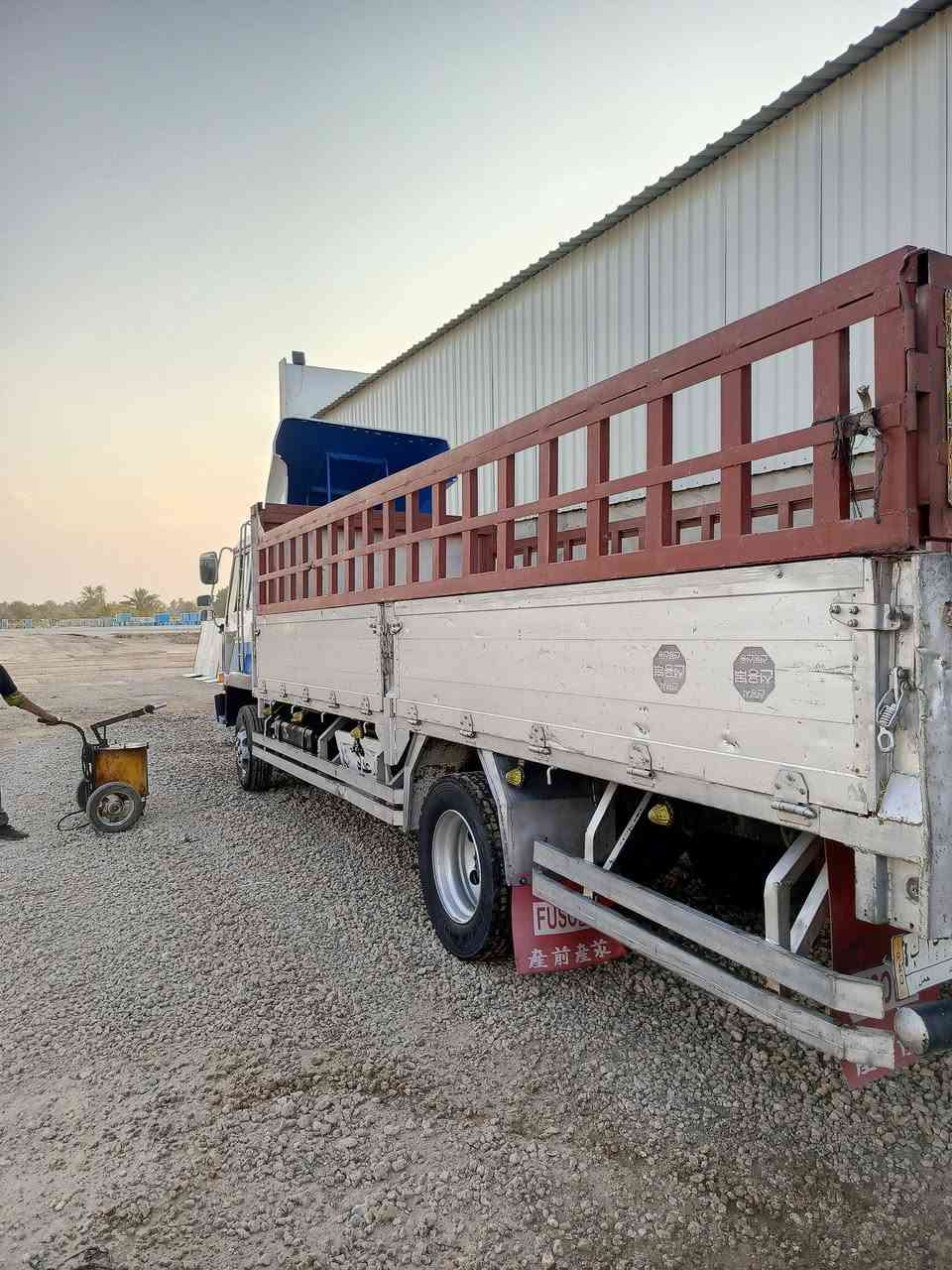 سلام عليكم فوزه مربع موديل92 رقم بغداد   سياره مكفوله كفاله عامه من شاصي ومحرك وكير مكينه 15سوبرستندر تايرات 19ونص الخلفي الامامي 17ونص  تبريد سبلت عوزه بس غاز كهربائيات توني مشتغلهن  داخل بلاد جاهزه من كلشي سياره ترهم راوس بهينو اوبيع   ***********/***********
