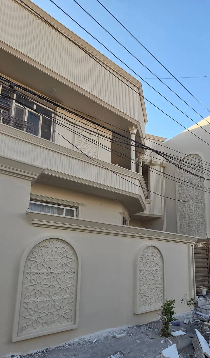 ابو جعفر للواجهات والديكورات-  تقطيع.   -طلس-  تطعيم  -كوبلنات. -سحب فوم خارجي. -  بناء. وترميم واصباغ اكريلك سليكوني  من #لوجيـــــا_ Loggia Iraq - لوجيا العراق 🇮🇹🇮🇹🇮🇹
ذو تقنيه متطوره  في حماية البناء والعماره 
مع ضمان 15 سنه  لوجيــا اصباغ ايطالية المنشأ🇮🇹
عملنا بكل #محافظات_العراق
اتفظل اتصل اسعار مناسبه #ابوجعفر_للواجهات والديكورات 
***********
***********
***********
