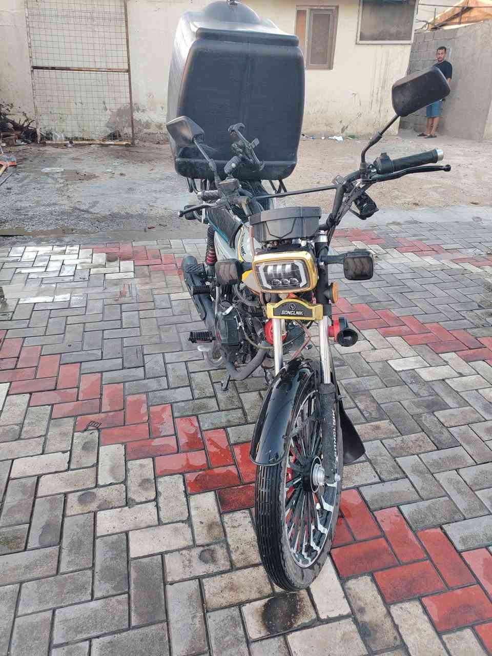 سلام علیکم دراجة سولنك  اخت الجديد مكفولة كفالة عامة جيب فيتر وتعال السعر 875000 وبيهةمجال الطيبين
مكاني المنصور ***********
