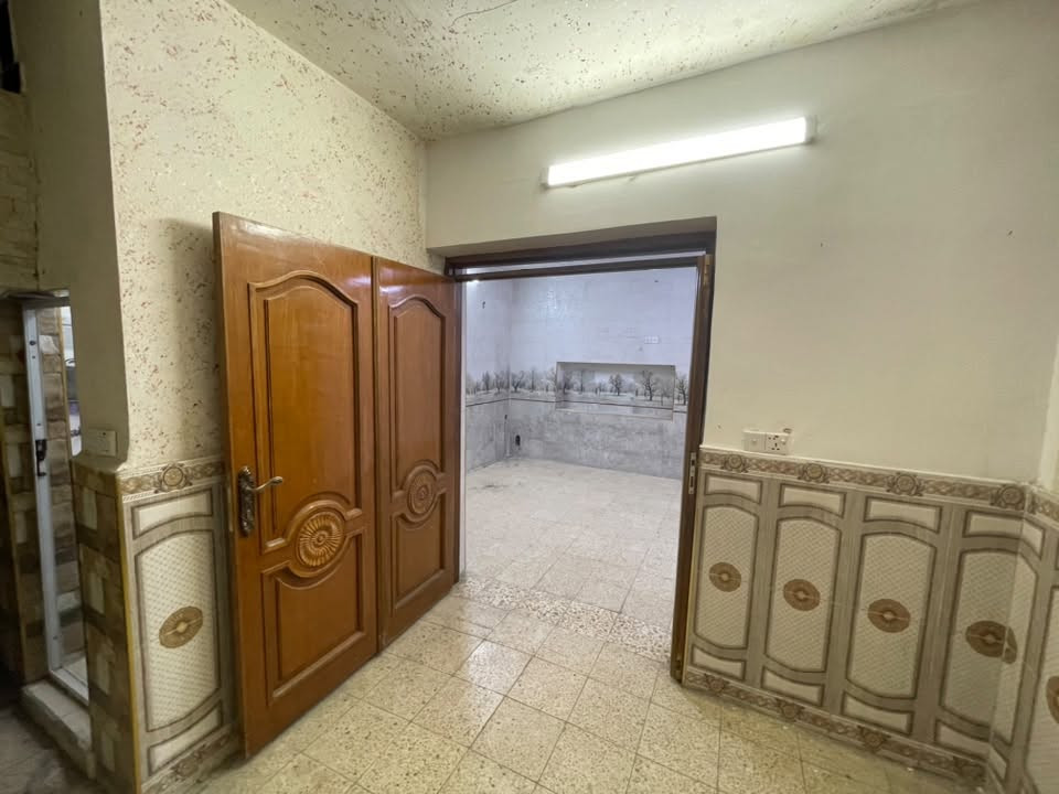 دار للإيجار • البستان