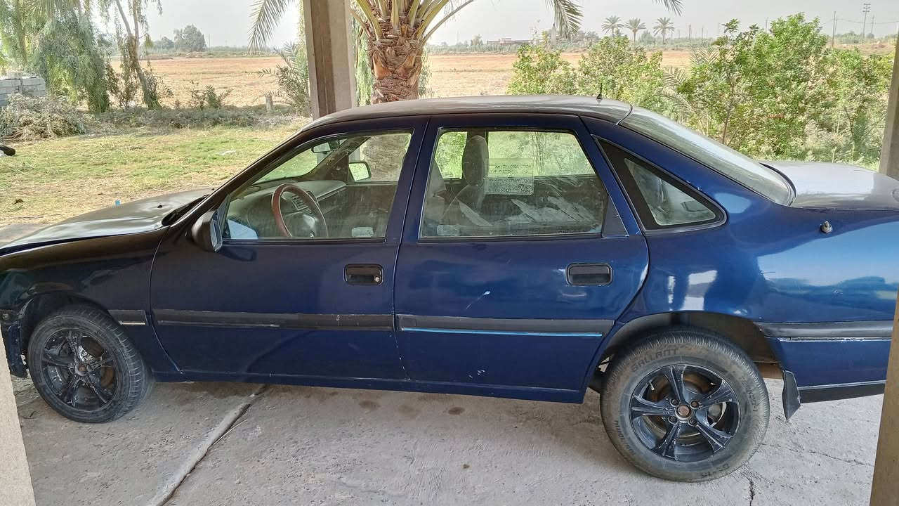 أوبل ١٩٩٠ • كير عادي • رقم بغداد