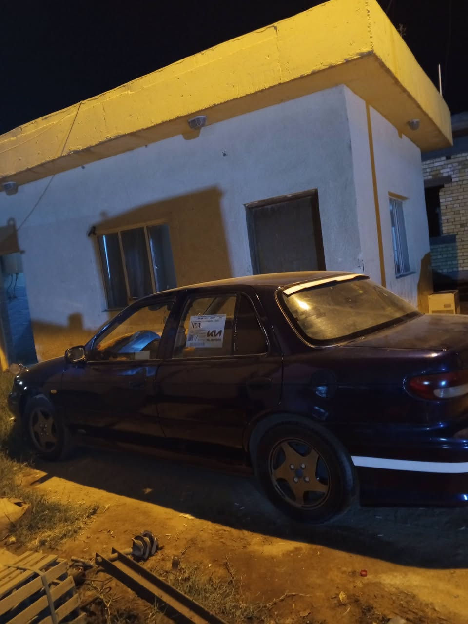 السلام عليكم 
سيفه 94
سنويه لحد 28
مكينه خير من الله مسكر 
كير عادي 
سنتر لوك ريمونت 
تخم تاير جديد 
كهربائيات كله شغاله 
منظومه لايت زنون 
مداور ثاني يوم 
اي نقص مابيها 
سياره متعوب عليه 
السعر 32 اوبيه مجال 
 العنوان بابل الهاشميه 
 ***********
