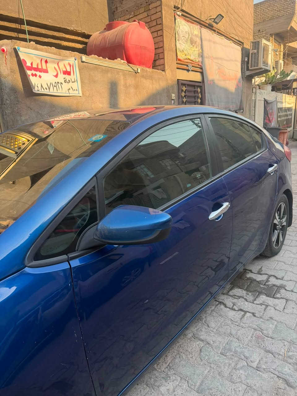 سلام عليكم فورتي 2018 زركة سيارة جاهزة خير من الله مكينة كير خير من الله تبريد ثلج حادثها امريكا بنيد ومصبوغ نفسة ول جاملغ بارد وباب خلف السايق بي بارد باقي السيارة خير من الله وسيارة حلوة وكاعدة صدر جديد تخم تاير تحويل ثاني يوم سنوية بسمي محرك دوش المرغوب السعر 100 بيها مجال بسيط 
***********
