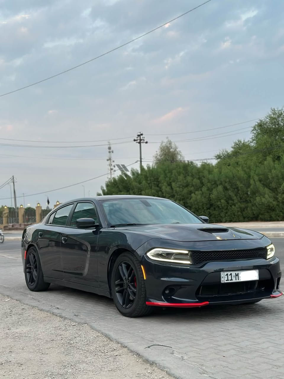 تشارجر 2019 sxt super trackback
دفع رباعي فاصله اني

- رقم بغداد انكليزي باسمي اداورلك بنفس اليوم ماعليها غرامات ولا شي 

- ماشية 94mi المكينه بلادي كير بلادي شرط الفحص وترايك وين مايعجبك 

- حادثها بامريكا منزل صورها وبالعراق صار بنفس الصفحة جاملغ خلفي وباب خلفي كلير بدون معجون الجاملغ بس الباب مبدل والسياره بيها شخوط بسيطة وحتى السونار موضح كلشي

- مواصفاتها 
Super trackback ( بالشاشه تطلعلك صور مكينه RT و اوبشنات تحكم سبورت بكلشي بيها ) 
شاشة الجبيرة كار بلي 
شفتات ستيرن قابله لتغير سرعه استجابتها 
كت سكات محدث بالكامل 
عدسات وحاجب جدد 
تبريدها ثلج مسويله صيانة 

والسعر : 175 وبيها مجال جيه وآسف على الاطالة

مكان السيارة بالنجف
***********
