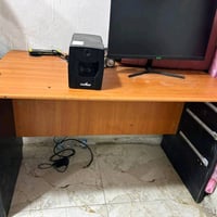 ميز للبيع ب ٢٥ الف بي فتحه اطيك مال حسبه و سده يوجد توصل